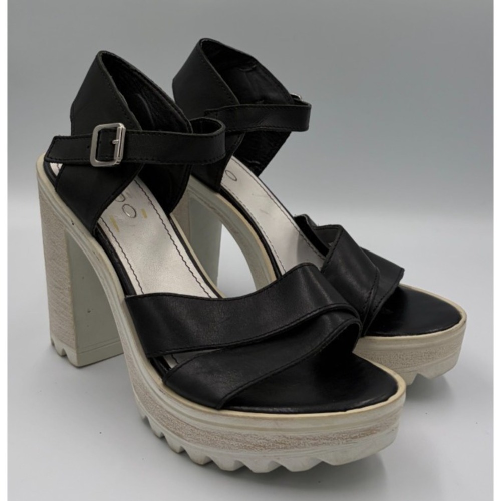 ALDO Womens 7.5 Black Platform Sandals Block Heel Ankle Strap Lug Sole EU 38
